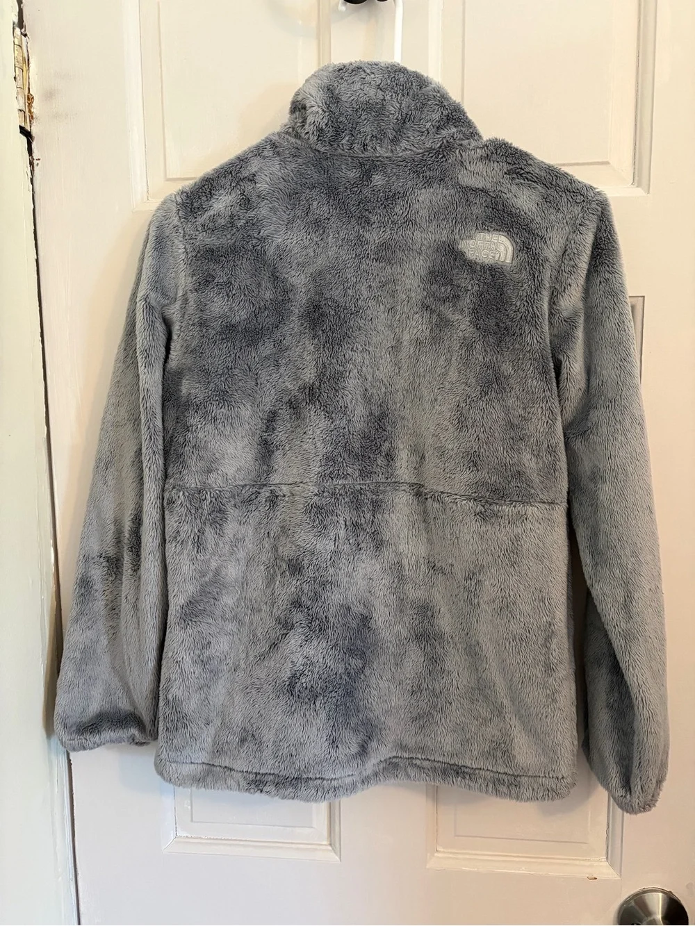 The North Face Girls Osito Jacket Size L (14/16) gray high pile fleece full zip